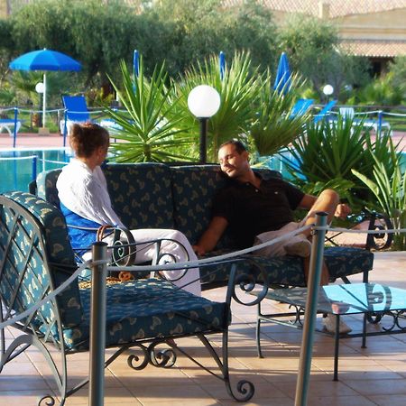 Dolcestate Hotel -Club Campofelice Di Roccella Exteriér fotografie